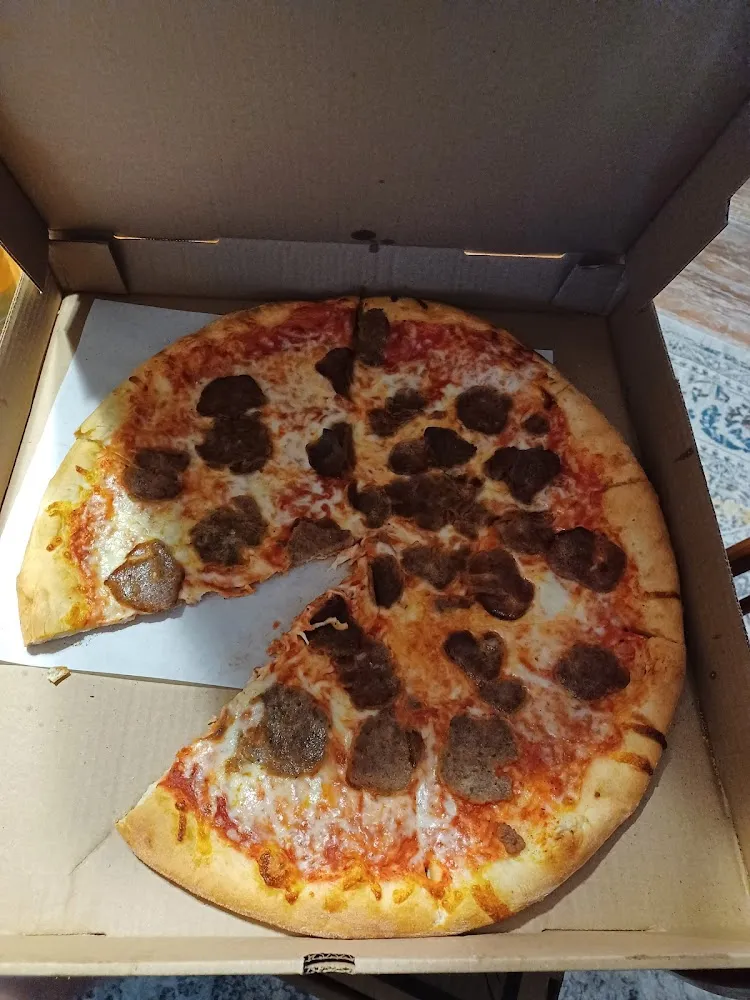 Meatball Pizza